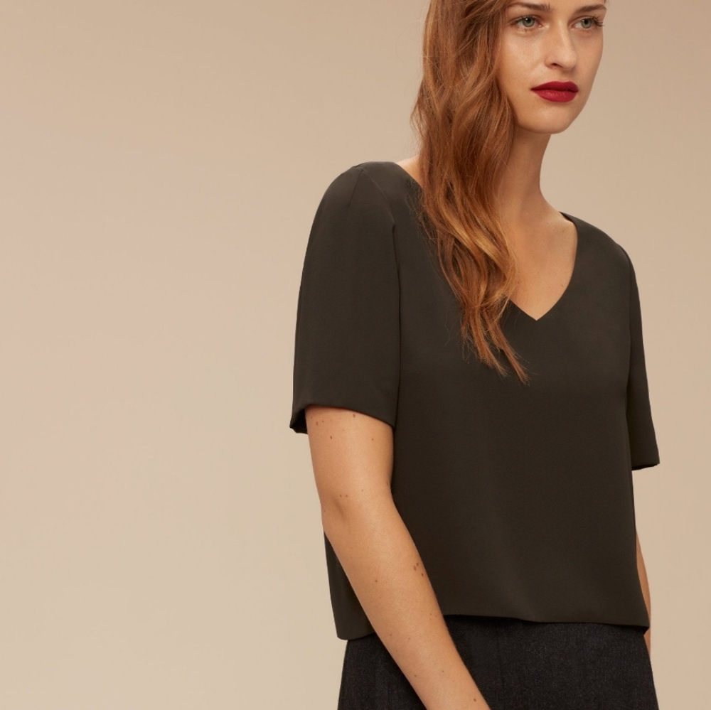 Babaton Black V-Neck Short Sleeve Top - Picture 2 of 5